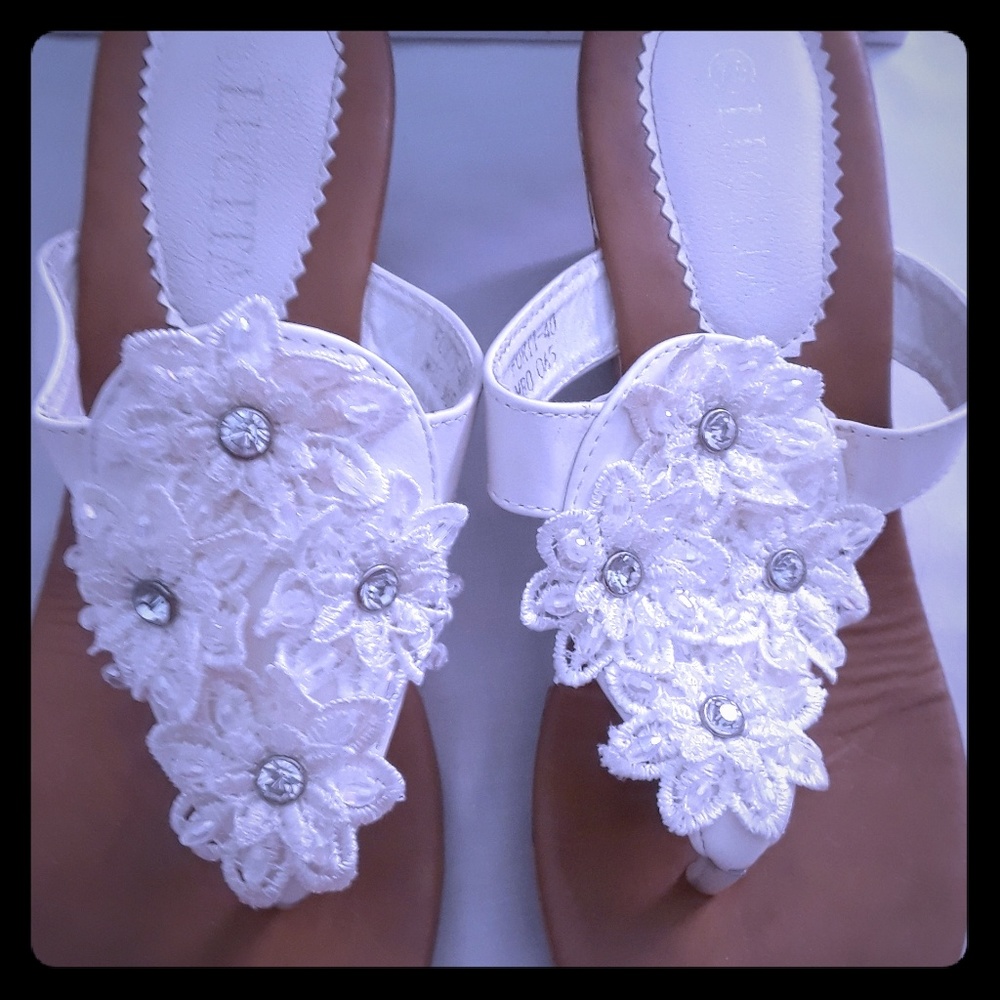 Lucita & Max Collection Sandals size 8M